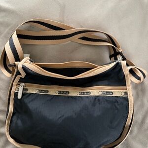 LeSportsac Classic Hobo shoulder/crossbody